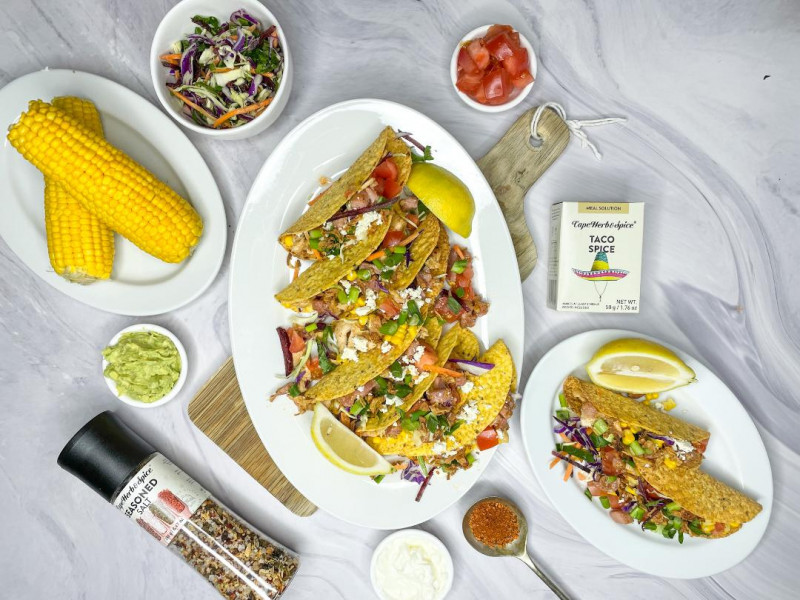 CHICKEN AND BACON TACO'S