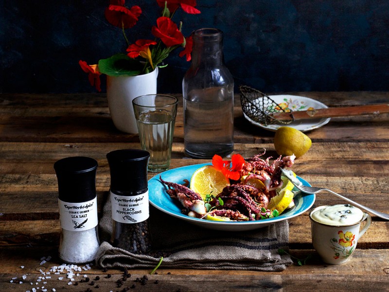 S&P SQUID WITH TANGY CAPER MAYO