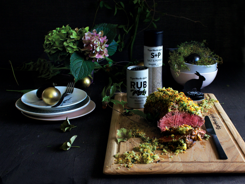 (F)EASTER #1: ROAST BEEF FILLET WITH PANGRATTATA CRUST