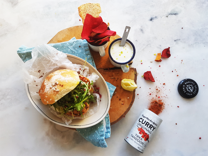 BUTTERFLIED CHICKEN TIKKA BURGER WITH GARLIC DRESSING