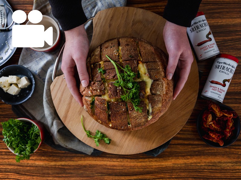 SPICY PULL-APART BREAD