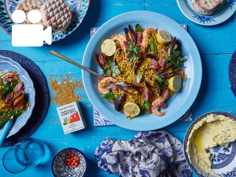 SEAFOOD POT & ROOSTERKOEK