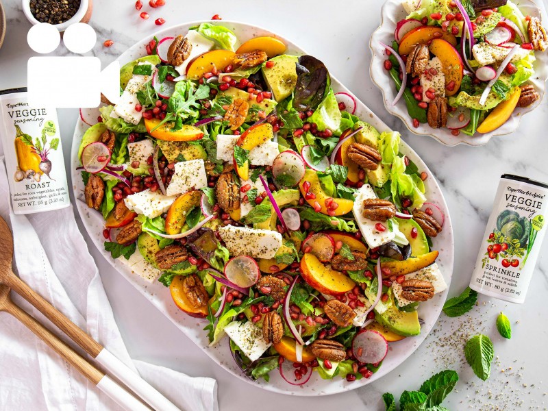 THE ULTIMATE FESTIVE SALAD